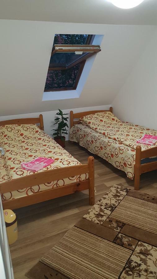 דירות Ciumani Rita Vendeghaz מראה חיצוני תמונה